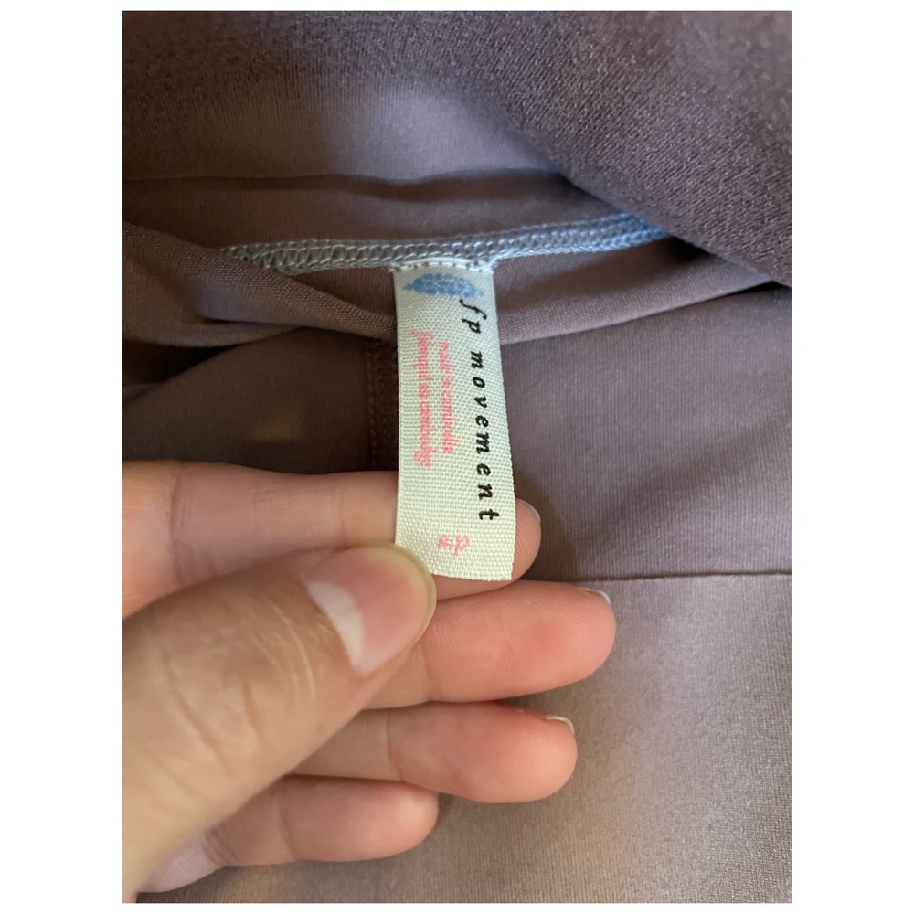 SOLD • NWOT Free People You’re A Peach Shorts - Picture 6 of 6